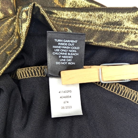 🆕 Torrid Liquid Shine Peplum Top (Torrid 2) - Picture 10 of 16